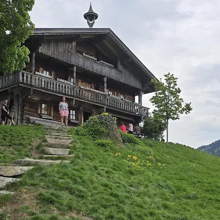 Apartamento Naehe Bergdoktor Drehorte Kitzbueheler Alpen Itd100 By Fewo-plan *